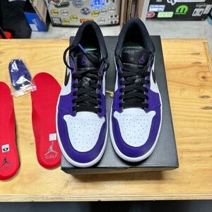 Jordan 1 low Golf, size 11.0